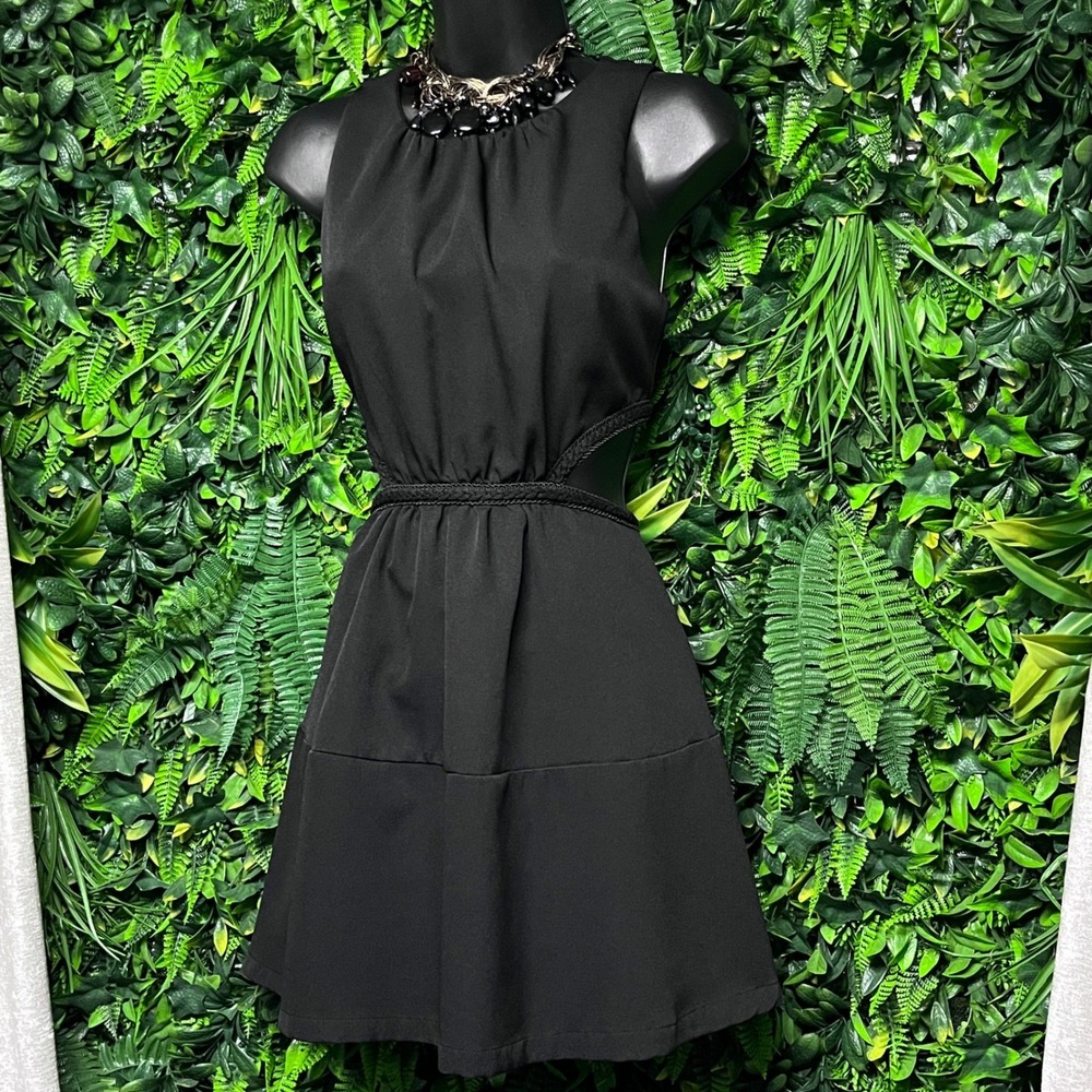 Thats So Fetch Dress Size 6 Black Cutout Braided Trim Mini High Neck LBD 4094